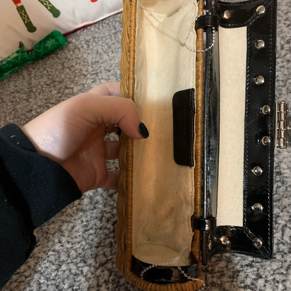 Michael Kors clutch - Picture 3 of 4